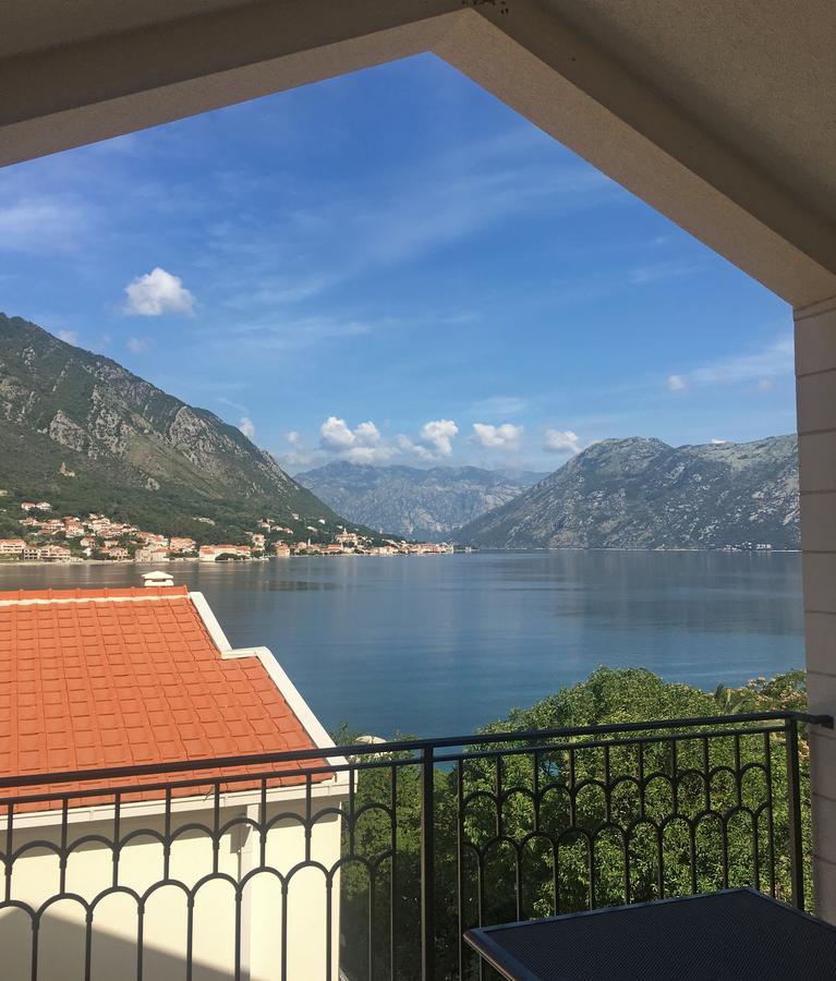 Melodia Del Mare Apartment Kotor Ngoại thất bức ảnh